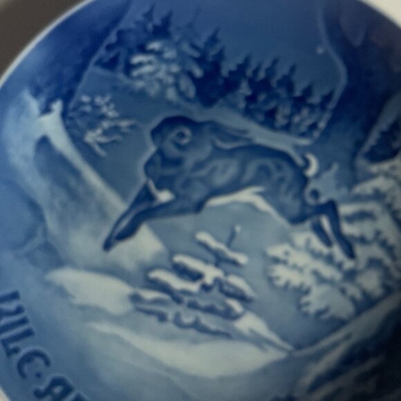 B&G Copenhagen 1964 Christmas Plate, made in Denmark 7" Blue & White wall decor - Picture 5 of 6